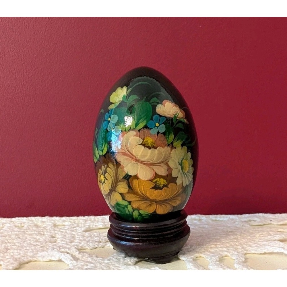 Vintage‎ USSR Hand Painted Signed Laquered Egg Black Floral + Stand 3"